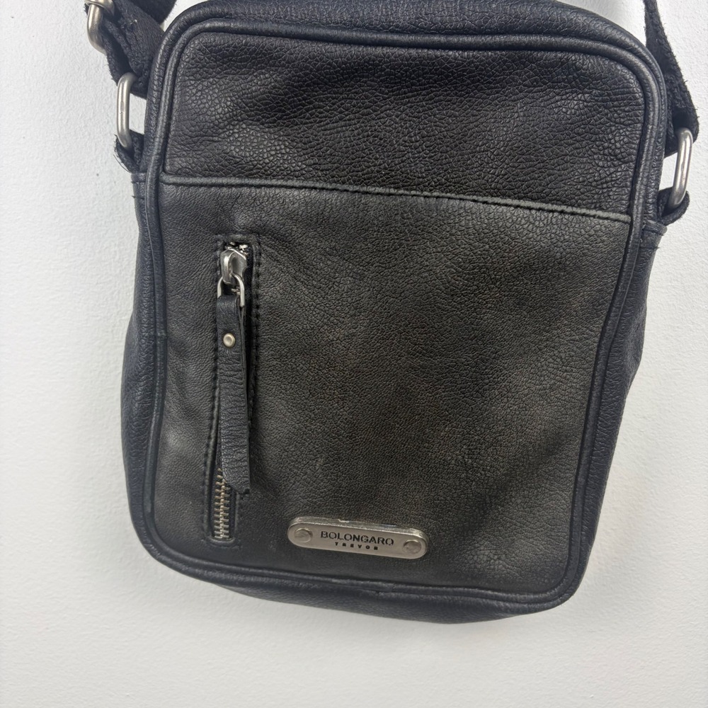 Bolongaro Trevor Mens Black Pebbled Leather Crossbody Messenger Bag Small